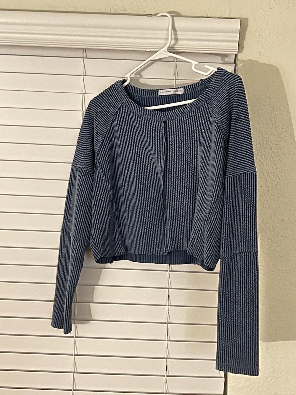 Striped Cropped Knit Sweater - Blue & White